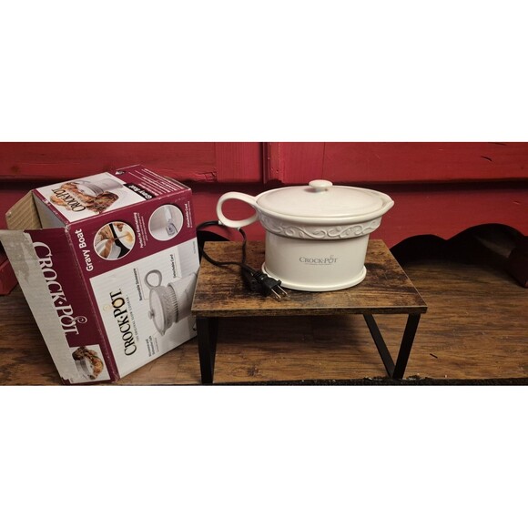 Crock Pot Other - New Crock Pot Ceramic Gravy Boat Electric Gravy/Syrup Warmer SCCPVG000 2.25 cup